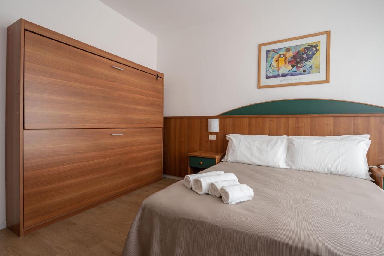 Hotel Boston 3 Stelle Superior Frontemare 3*